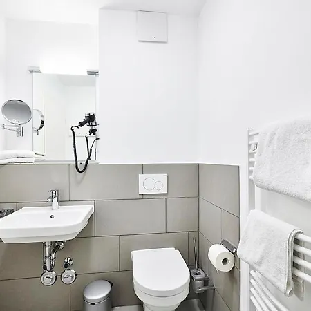 דירה Deichhaeuser Anna Kueste Deichhaeuser Anna Kueste 2-12 *